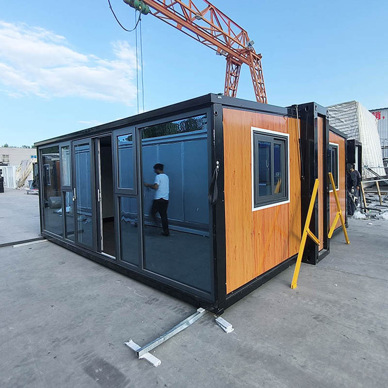 Wat zijn de voordelen van Yilong Integrated Housing Technology Co., Ltd. als containerfabrikant?
